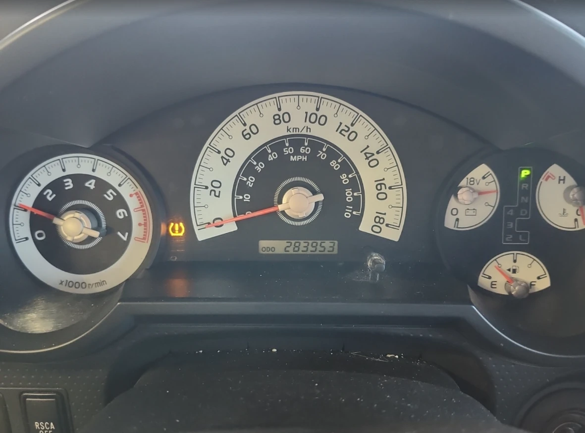 Toyota Fj cruiser 4WD 4DR AUTO - изображение 7