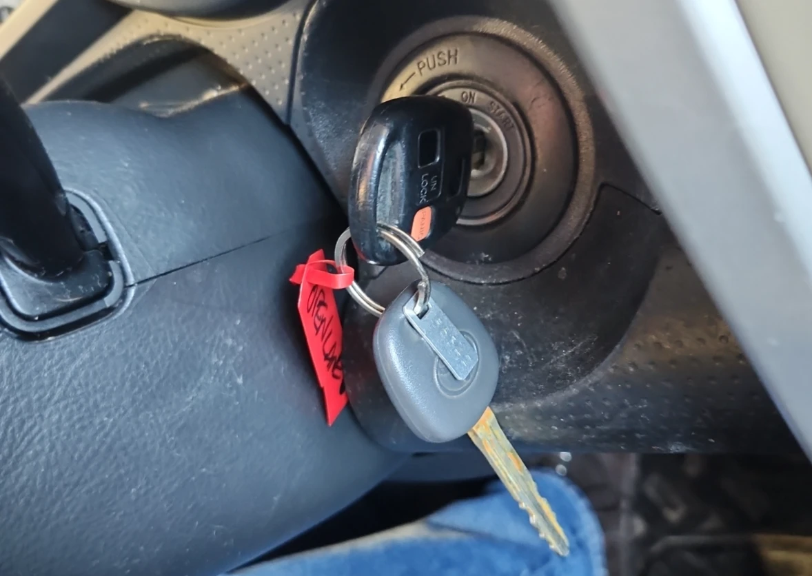 Toyota Fj cruiser 4WD 4DR AUTO - изображение 6