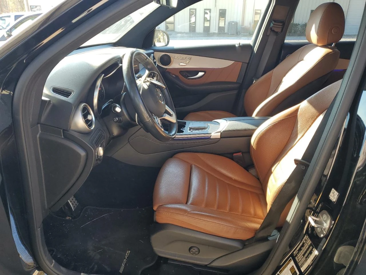 Mercedes-Benz GLC 300 4MATIC KEYLESS-GO/AMG-PACK/DISTRONIC/CARPLAY/OBDUH - изображение 7