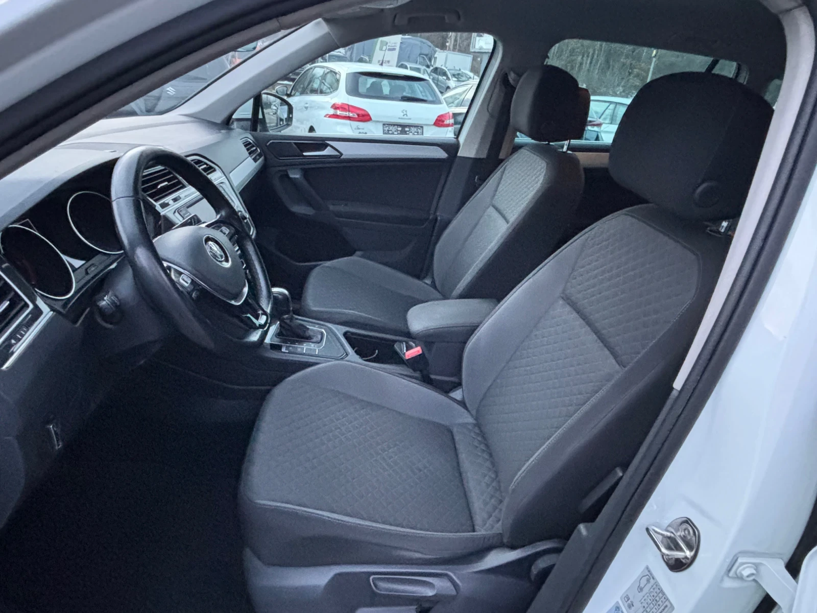 VW Tiguan 2.0TDI DSG | Mobile.bg � ����������� 11