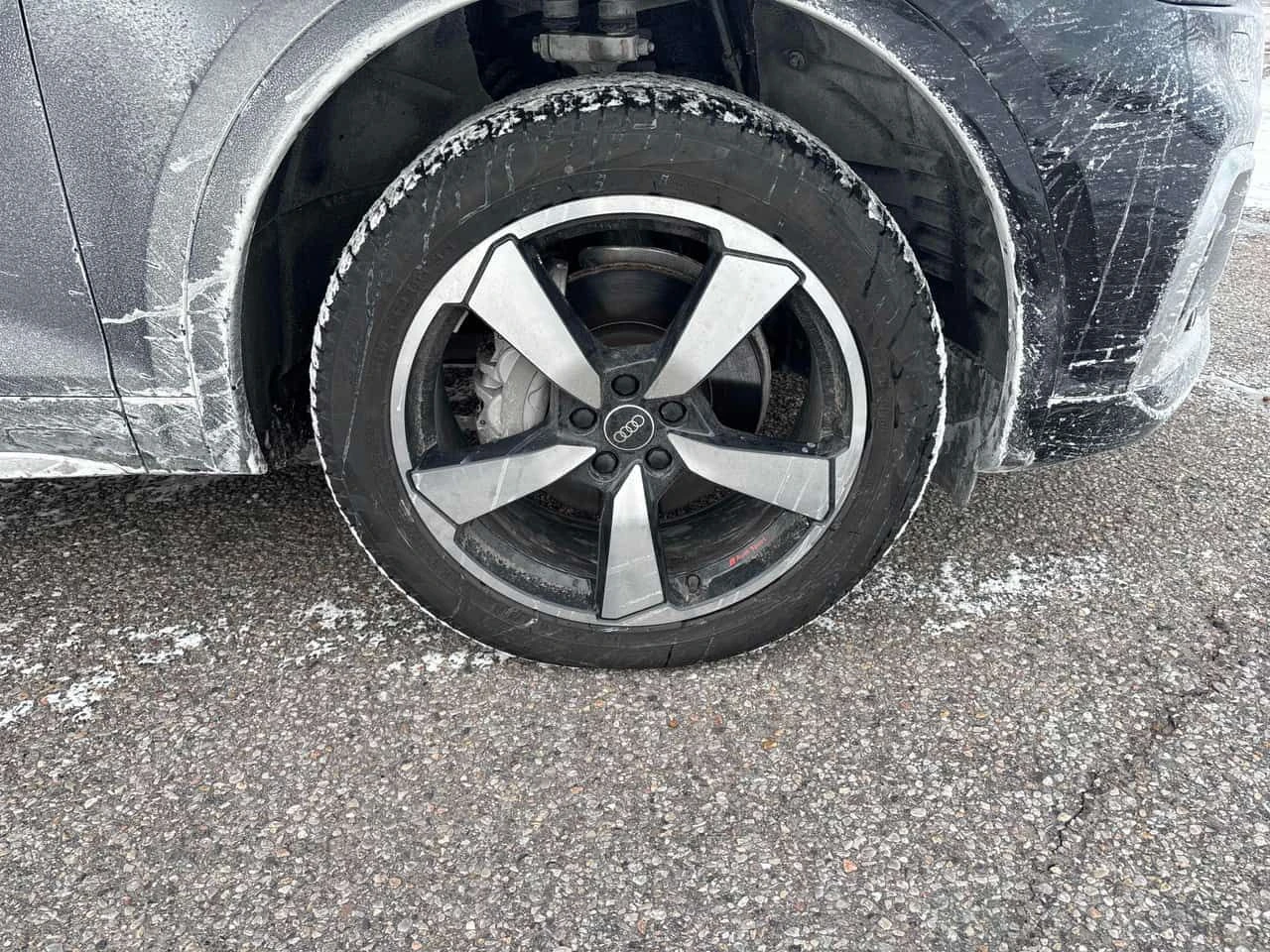 Audi Q5 * Technik * CARFAX * ДИСТРОНИК* ПОДГРЕВ*  - изображение 7