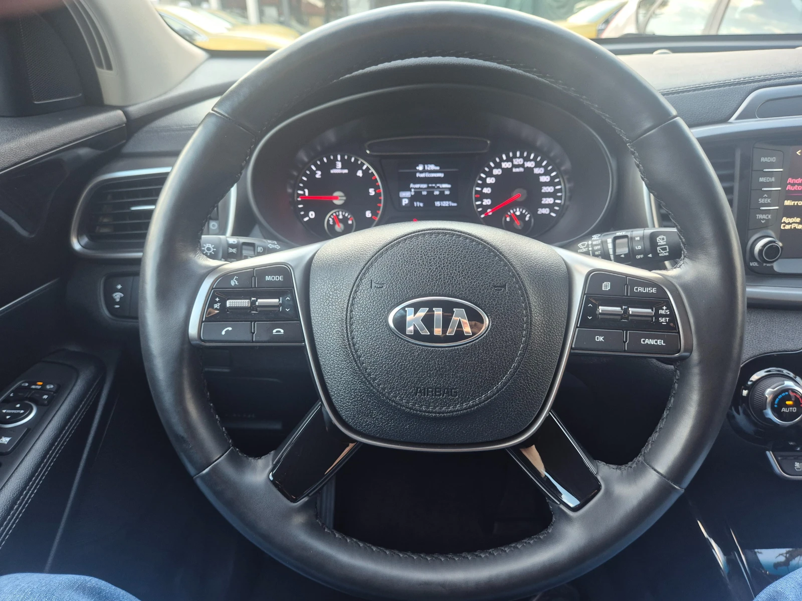 Kia Sorento 2.2 CRDI 4X4 - Наличен в БГ, снимка 10 - Автомобили и джипове - 53988518
