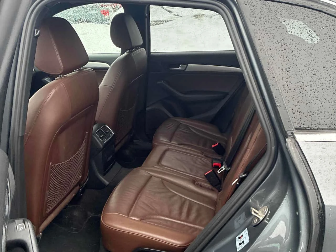 Audi Q5 * 2.0T Progressiv * CARFAX * ОТ ПРЕДСТАВИТЕЛСТВО *, снимка 12 - Автомобили и джипове - 54001599