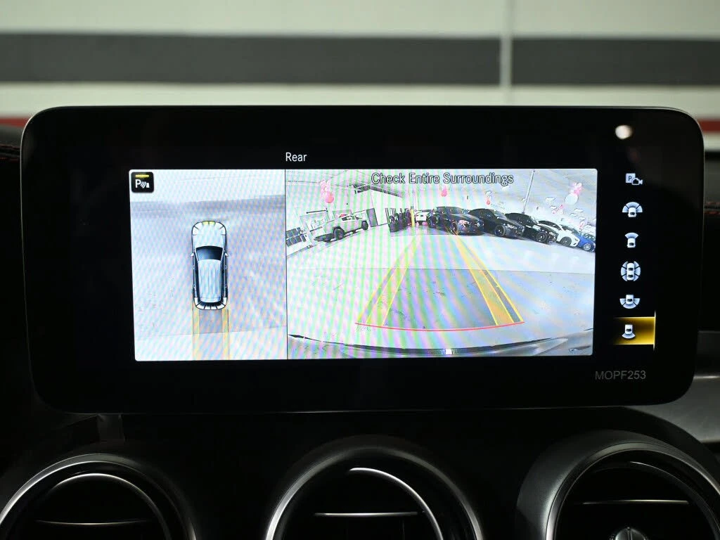 Mercedes-Benz GLC 43 AMG 4MATIC* АвтоКредит* (ЦЕНА ДО БГ), снимка 13 - Автомобили и джипове - 54208256