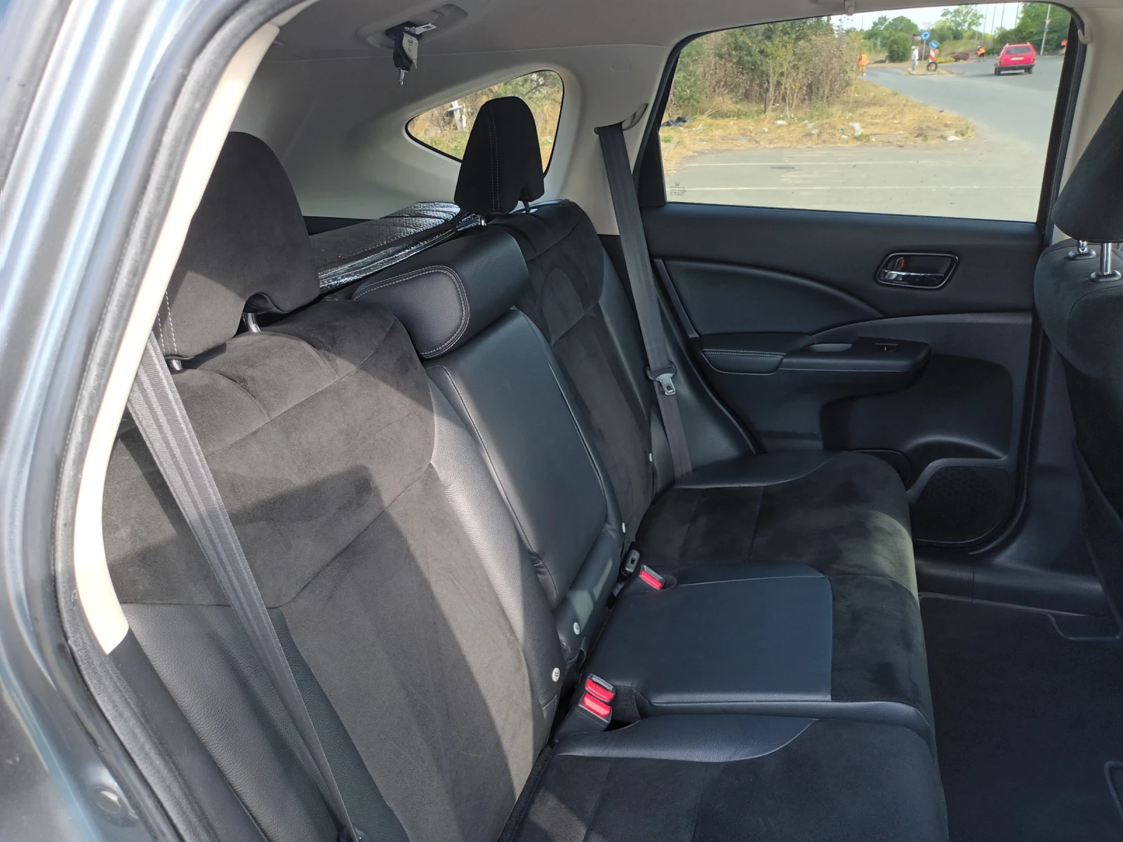 Honda Cr-v, снимка 7 - Автомобили и джипове - 54359325