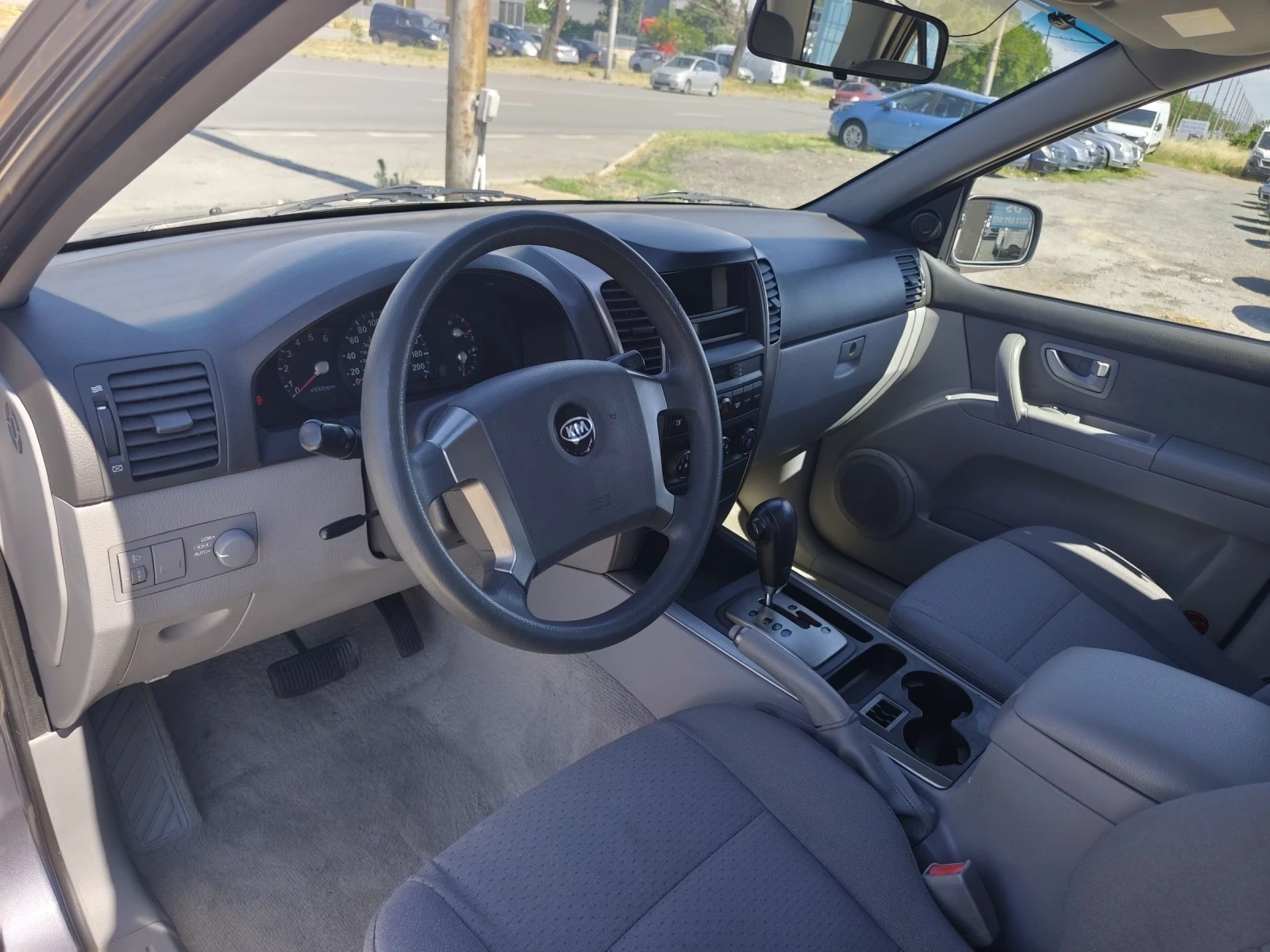 Kia Sorento, снимка 11 - Автомобили и джипове - 54999835