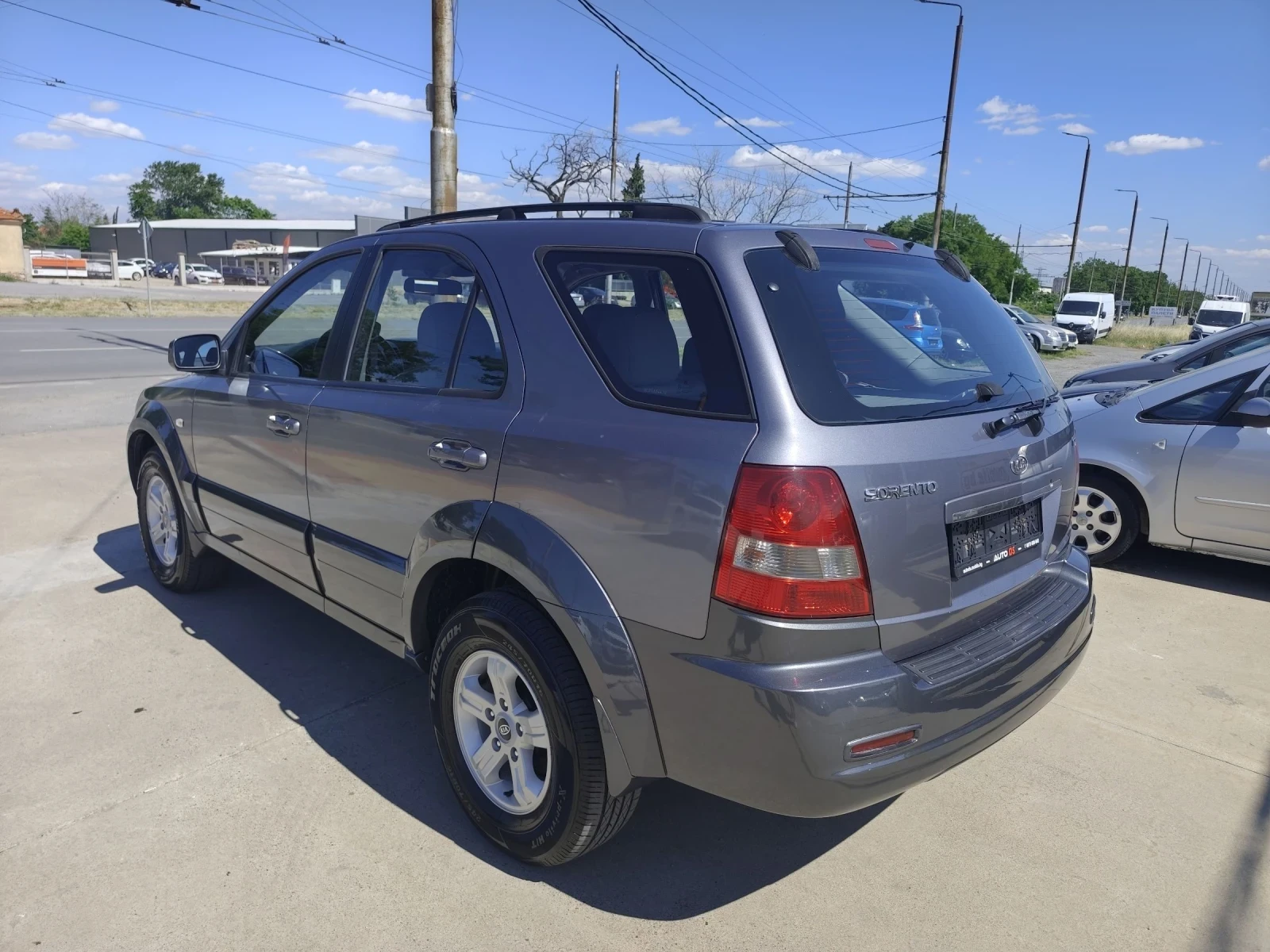 Kia Sorento, снимка 7 - Автомобили и джипове - 54999835