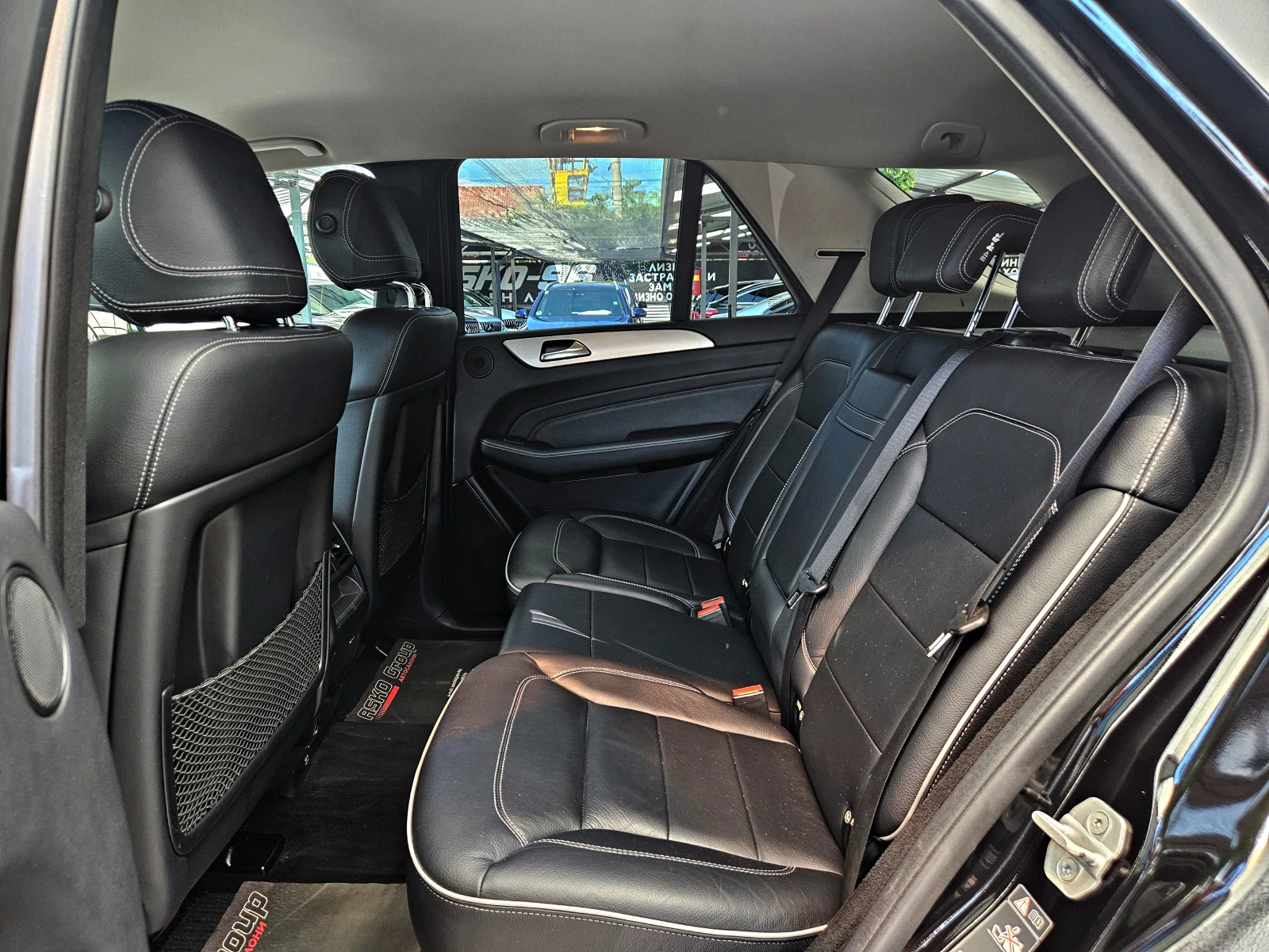 Mercedes-Benz ML 350 AMG/GERMANY/CAMERA/ПОДГРЕВ/АМБИЕНТ/DSR/AUTO H/LIZI, снимка 16 - Автомобили и джипове - 55057437