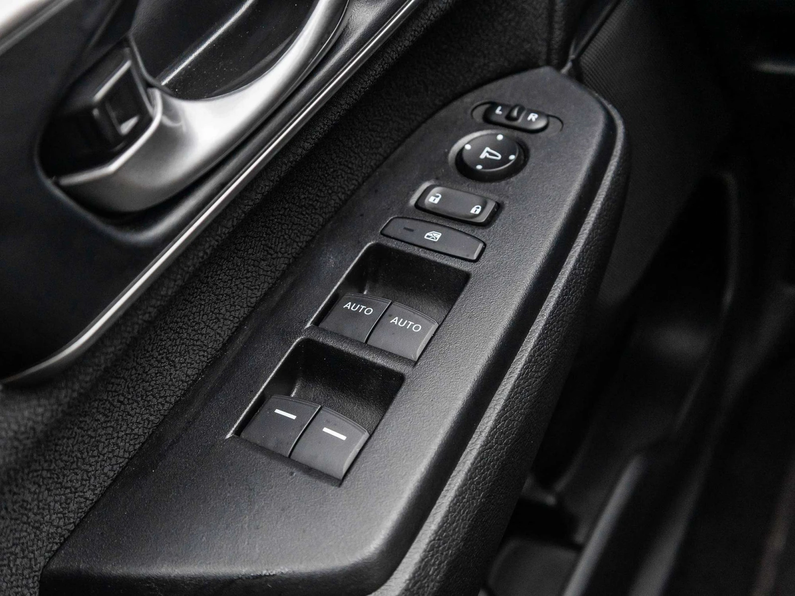 Honda Cr-v Sport / ПАНО / ЛИЗИНГ / ЦЕНА до БГ, снимка 14 - Автомобили и джипове - 55474458
