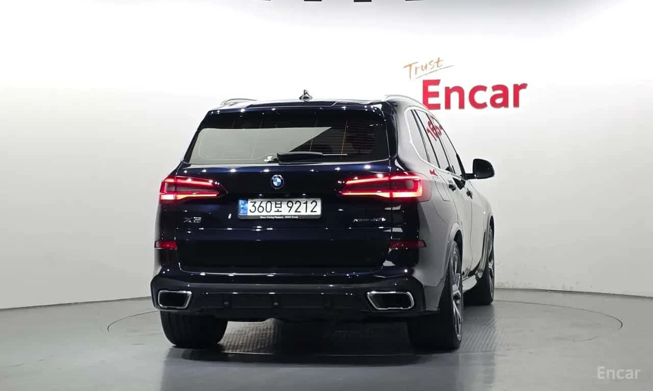 BMW X5 xDrive 45e М Pack LASER ОБДУХВАНЕ ВЪЗДУШНО 360 , снимка 4 - Автомобили и джипове - 55725734