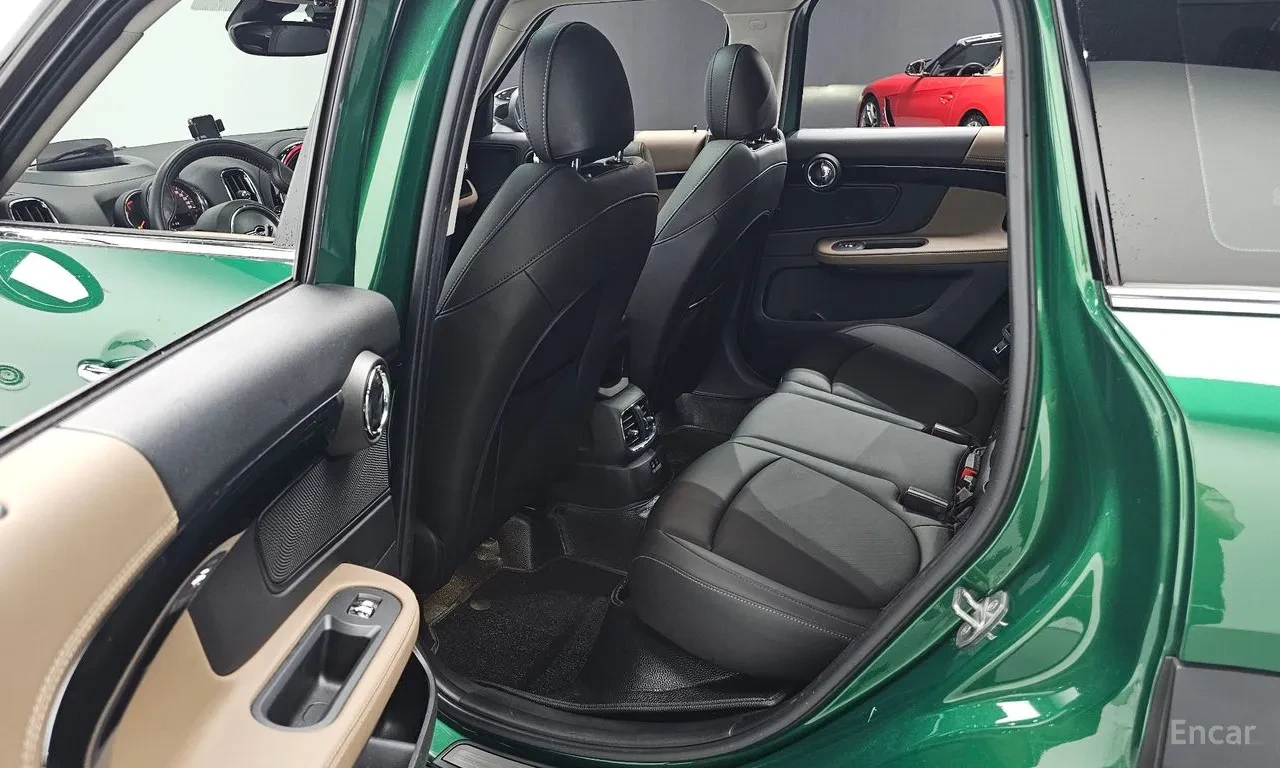 Mini Countryman Cooper SD ALL4* Pano* HUD* Подгрев* Камера* , снимка 14 - Автомобили и джипове - 55772529