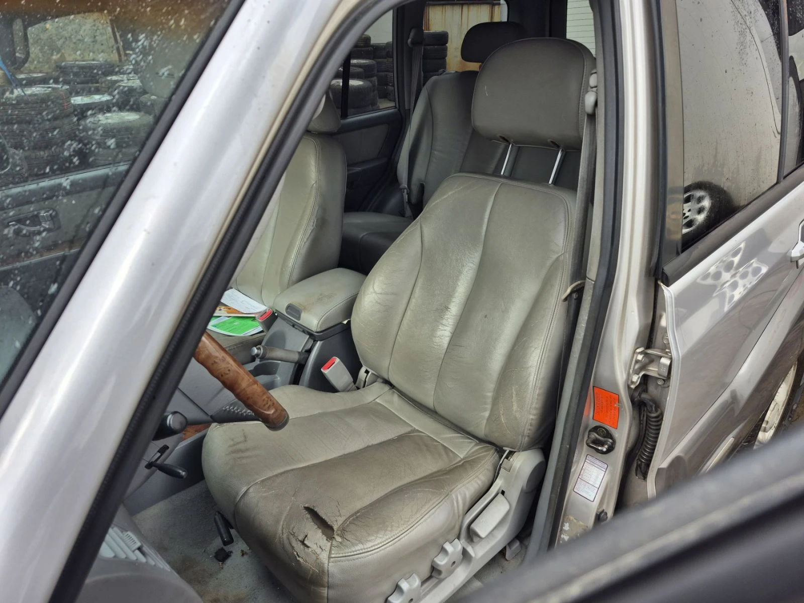 Nissan Terrano, снимка 6 - Автомобили и джипове - 56195369