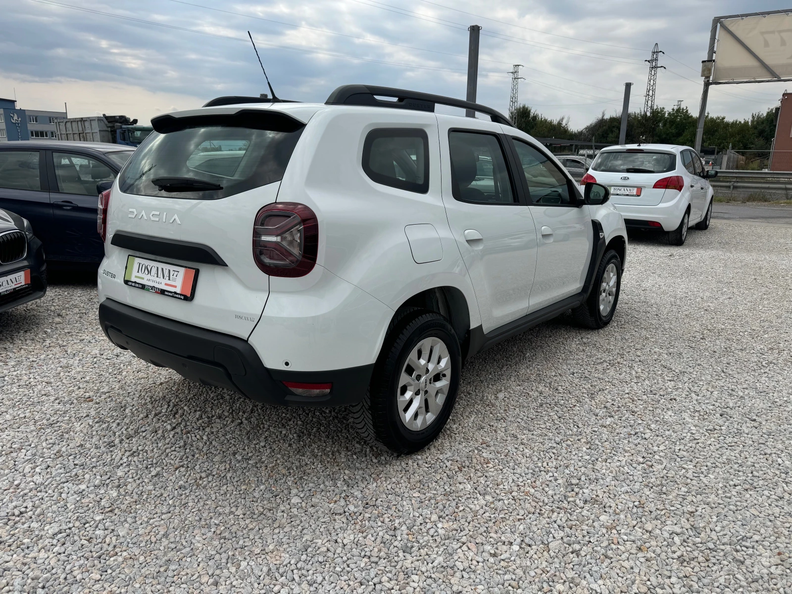 Dacia Duster 1.5dci* 116k.c* Лизинг * , снимка 4 - Автомобили и джипове - 56231698
