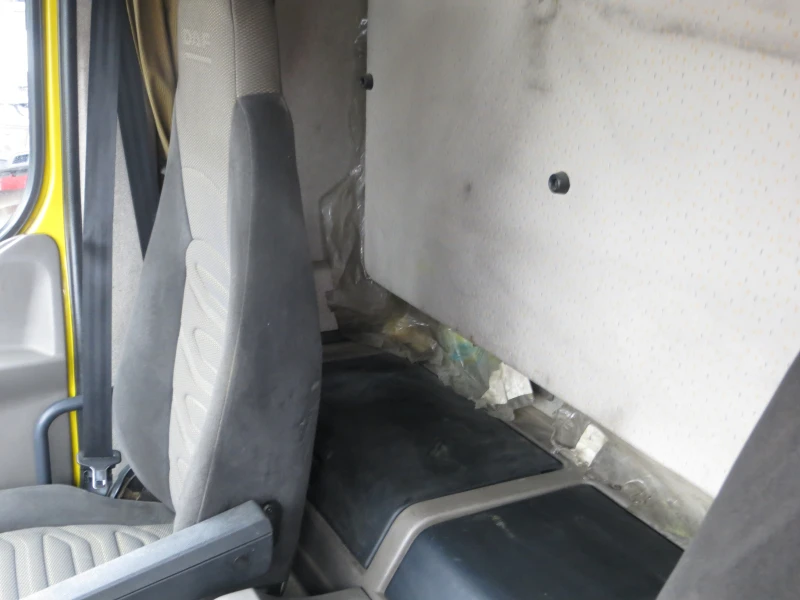 Daf Lf 45 12t СПАЛНА КАБИНА, снимка 11 - Камиони - 52544908