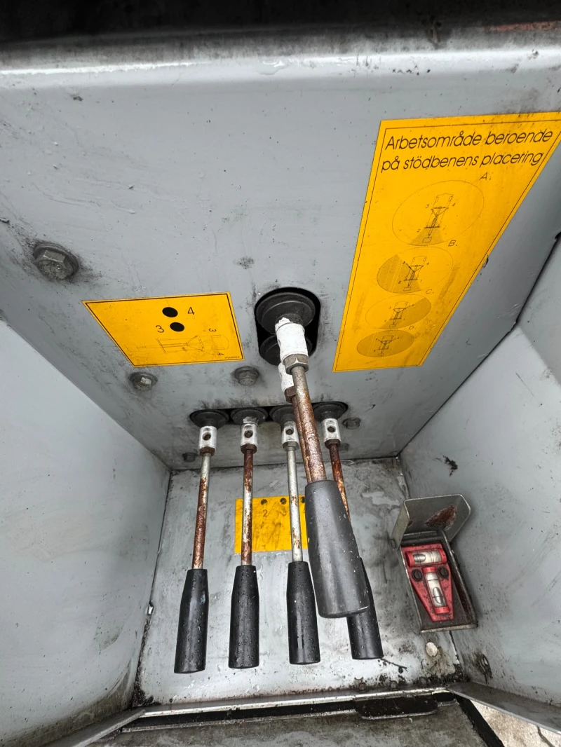 Автовишка Iveco Daily Автовишка 20м, снимка 10 - Индустриална техника - 53155715