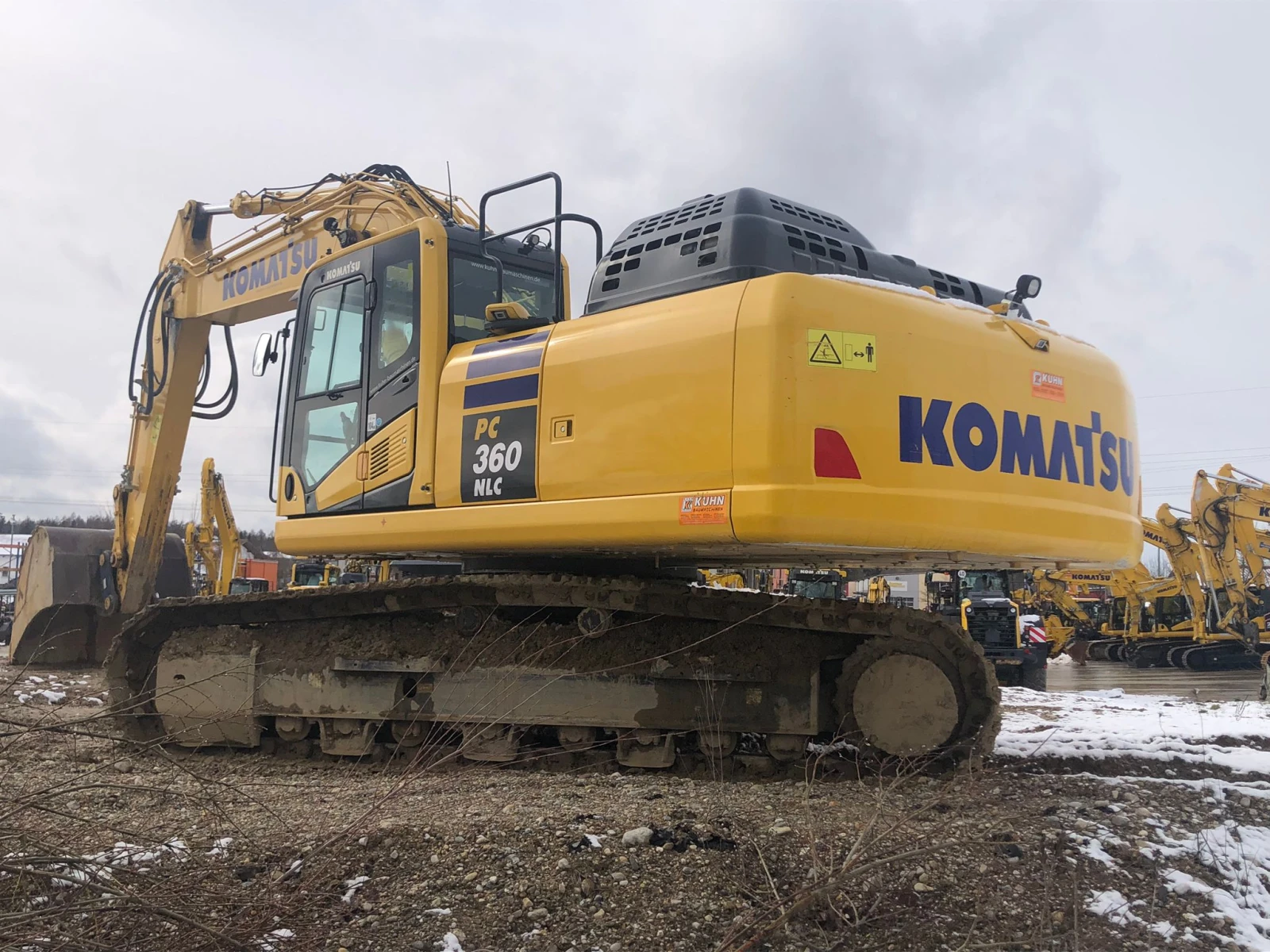 Багер Komatsu PC360NLC-11E0, снимка 2 - Индустриална техника - 53898814