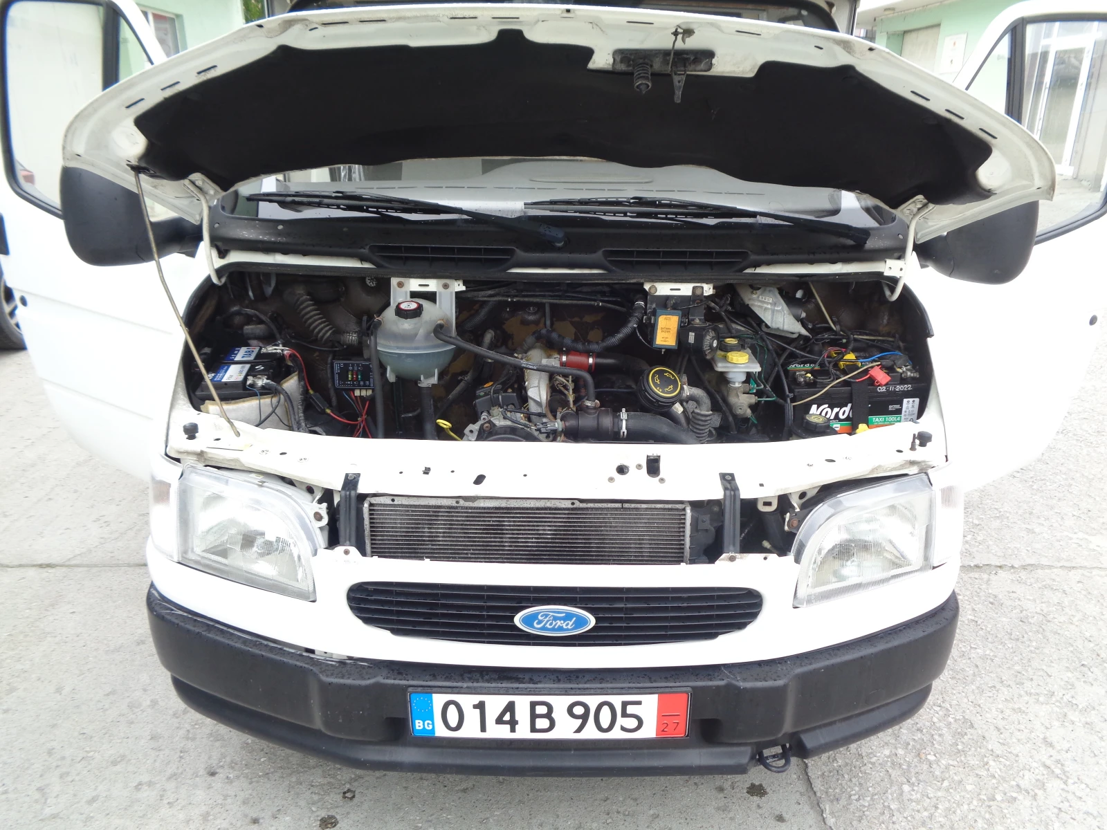 Кемпер Rimor FORD TRANSIT-2.5TDI-100-LIZING, снимка 10 - Каравани и кемпери - 54478293
