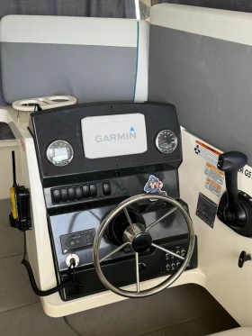 Лодка Quicksilver Pilothause 625, снимка 5