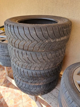 Гуми Зимни 215/60R16, снимка 4 - Гуми и джанти - 46925064