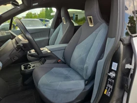 BMW iX 40 xDrive M Sport  Laser H/K HUD Soft  Keyless W/P, снимка 8