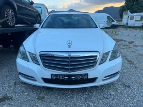 Mercedes-Benz E 200 Скъсана верига, снимка 5