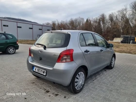 Toyota Yaris 1.0 i VVT-i 69к.с., снимка 5