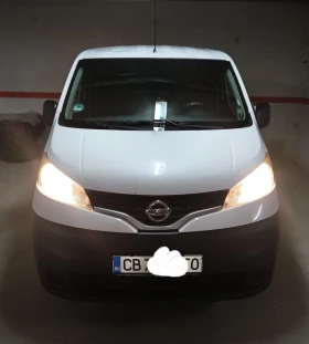    Nissan e-NV200
