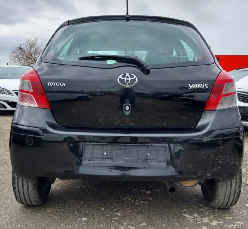 Toyota Yaris 1.33 VVT-i, снимка 6 - Автомобили и джипове - 52660450