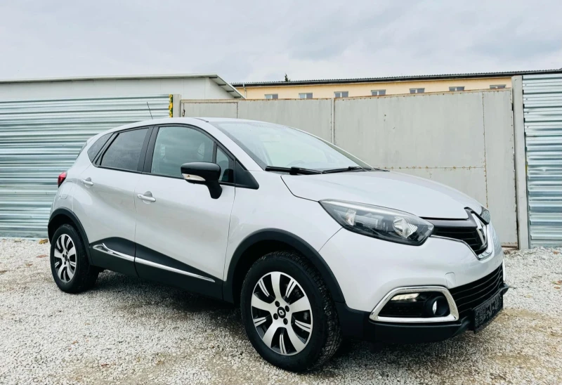 Renault Captur НАВИГАЦИЯ , снимка 3 - Автомобили и джипове - 48681534