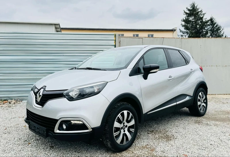 Renault Captur НАВИГАЦИЯ , снимка 1 - Автомобили и джипове - 48681534