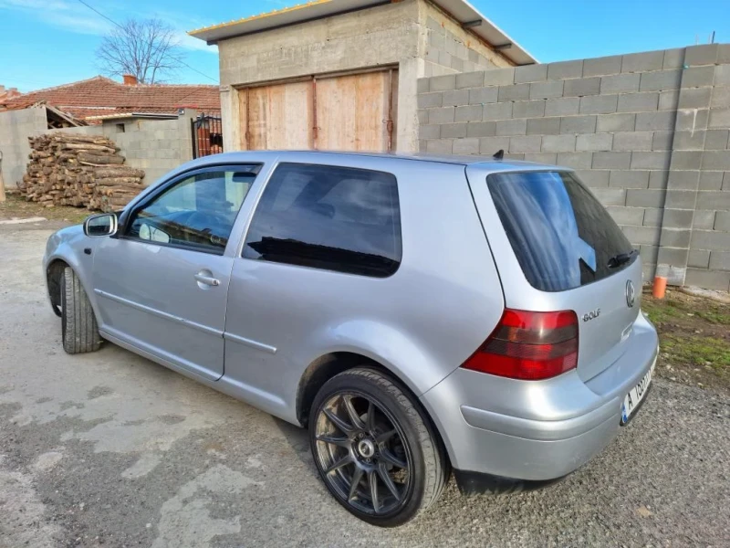 VW Golf, снимка 3 - Автомобили и джипове - 49419109