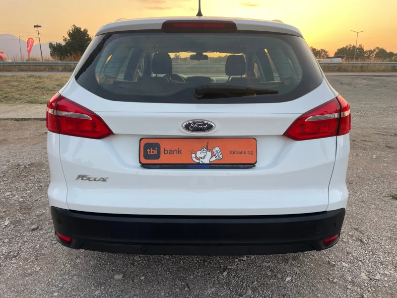 Ford Focus 1.5TDCI-120-NAVI-ITALIA, снимка 10 - Автомобили и джипове - 50720021