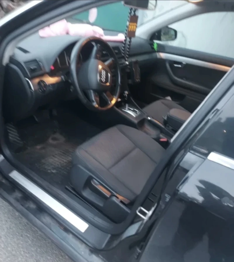 Audi A4 2.0, снимка 10 - Автомобили и джипове - 52394231