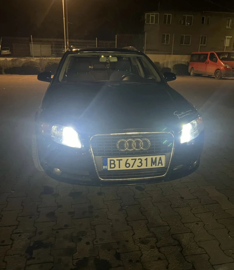 Audi A4 2.0, снимка 6 - Автомобили и джипове - 52394231