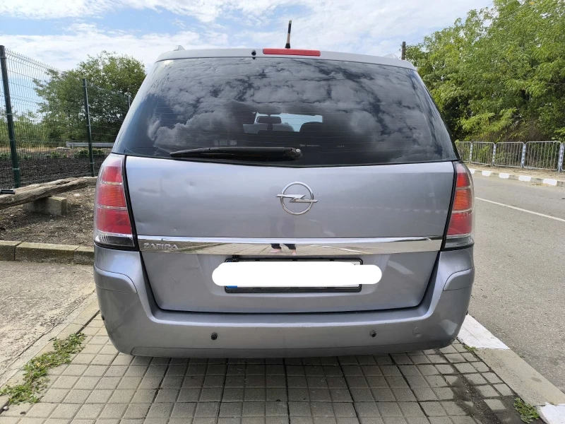 Opel Zafira, снимка 3 - Автомобили и джипове - 52355488