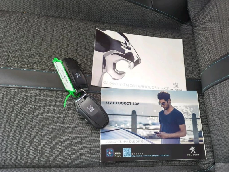 Peugeot 208, снимка 12 - Автомобили и джипове - 52961973