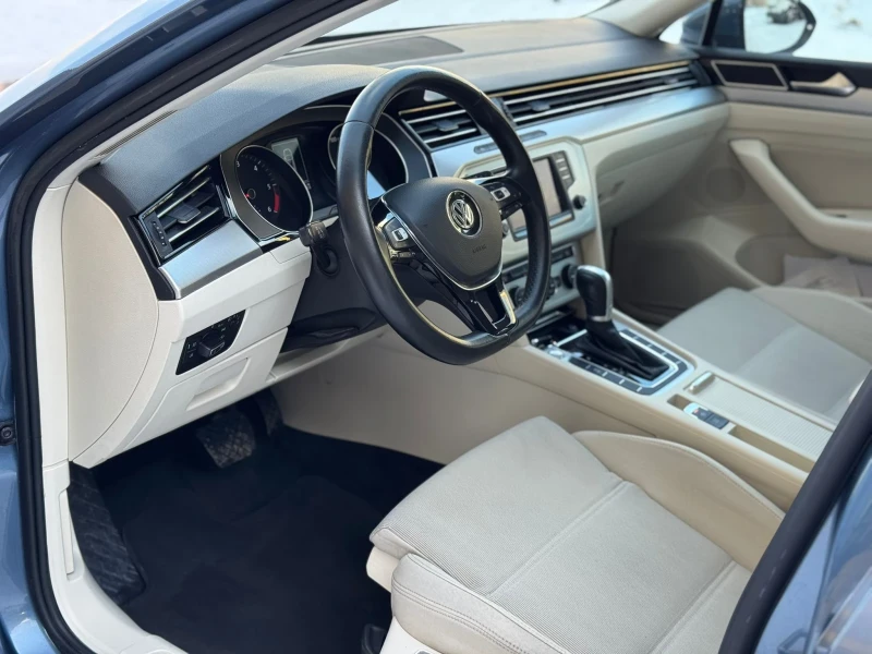 VW Passat, снимка 7 - Автомобили и джипове - 53151702