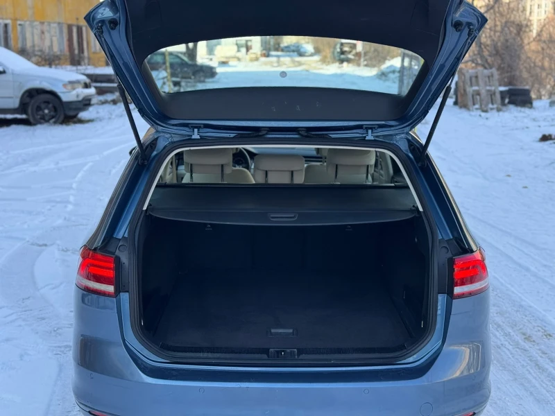 VW Passat, снимка 10 - Автомобили и джипове - 53151702