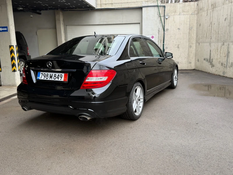 Mercedes-Benz C 300, снимка 4 - Автомобили и джипове - 53204875
