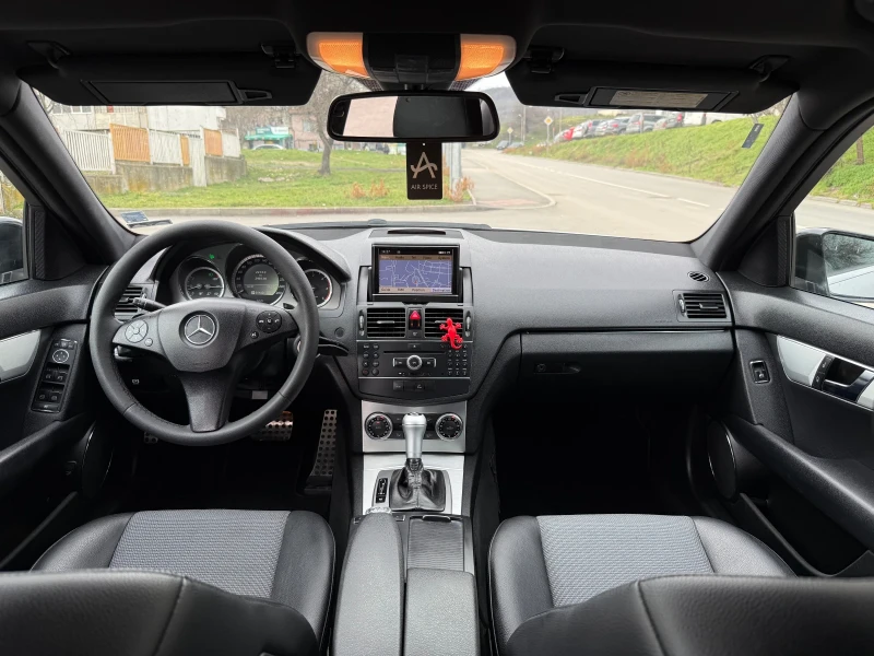 Mercedes-Benz C 220 AMG Optik OM646, снимка 11 - Автомобили и джипове - 53486798