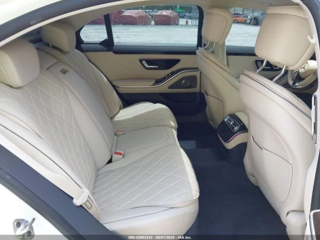 Mercedes-Benz S 580  - изображение 8