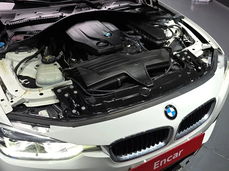 BMW 320 d, снимка 6 - Автомобили и джипове - 54592472
