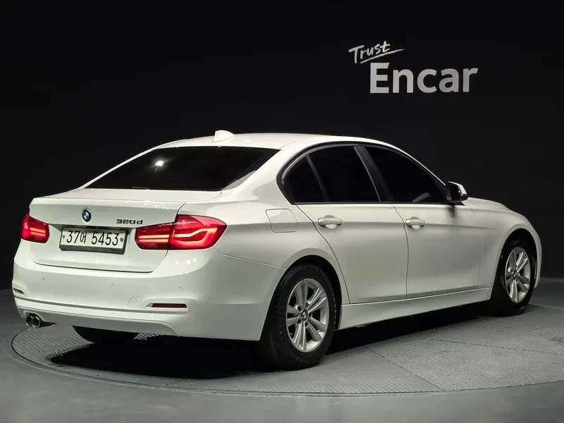 BMW 320 d, снимка 2 - Автомобили и джипове - 54592472