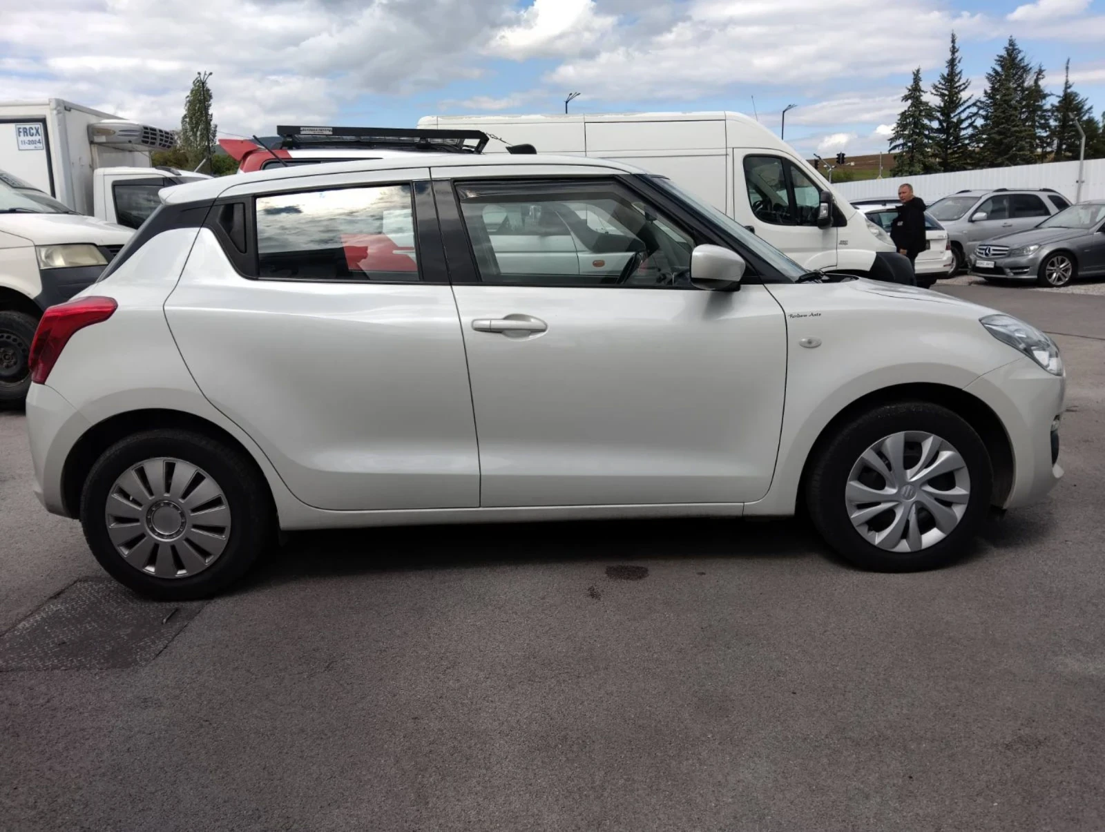Suzuki Swift БЕНЗИН/ГАЗ - изображение 5
