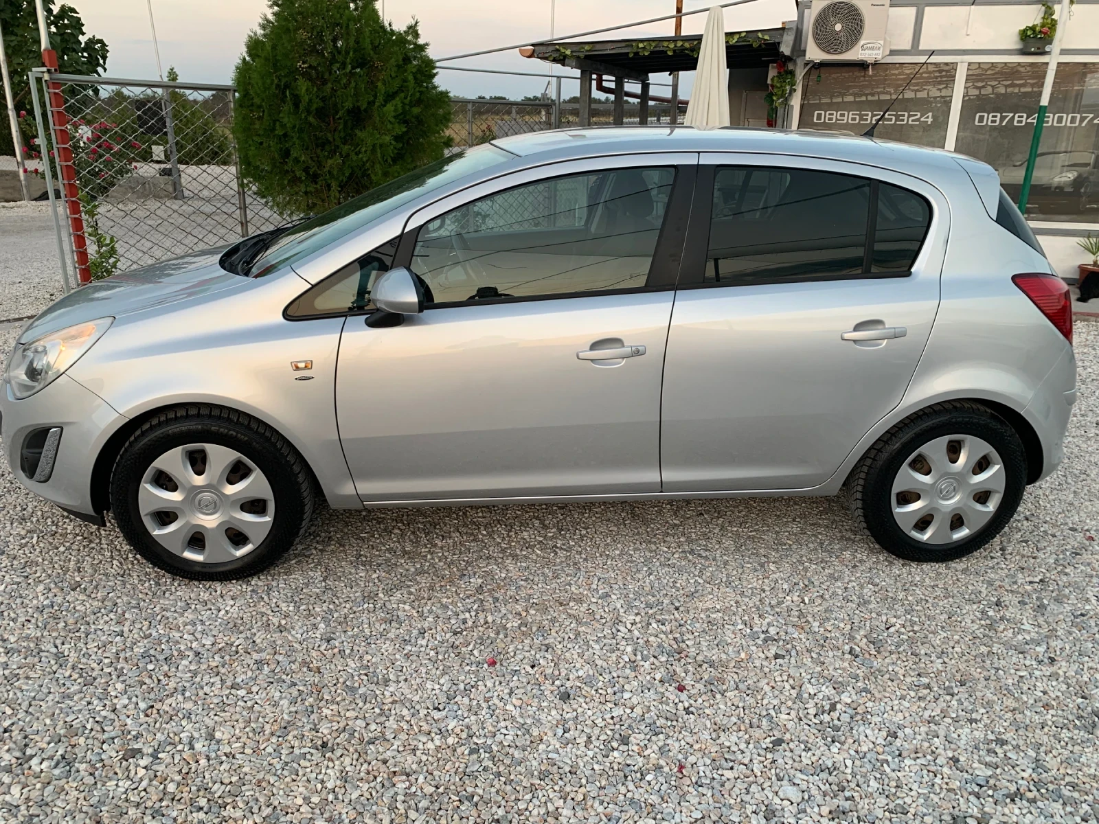 Opel Corsa 1.4i - изображение 4
