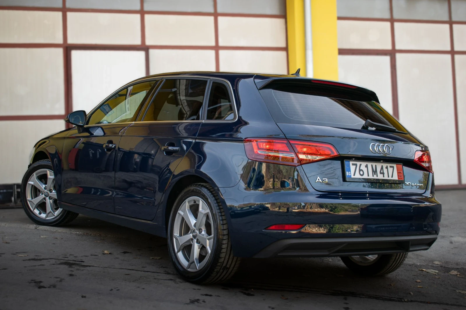 Audi A3 1.5tsi G-tron - изображение 6