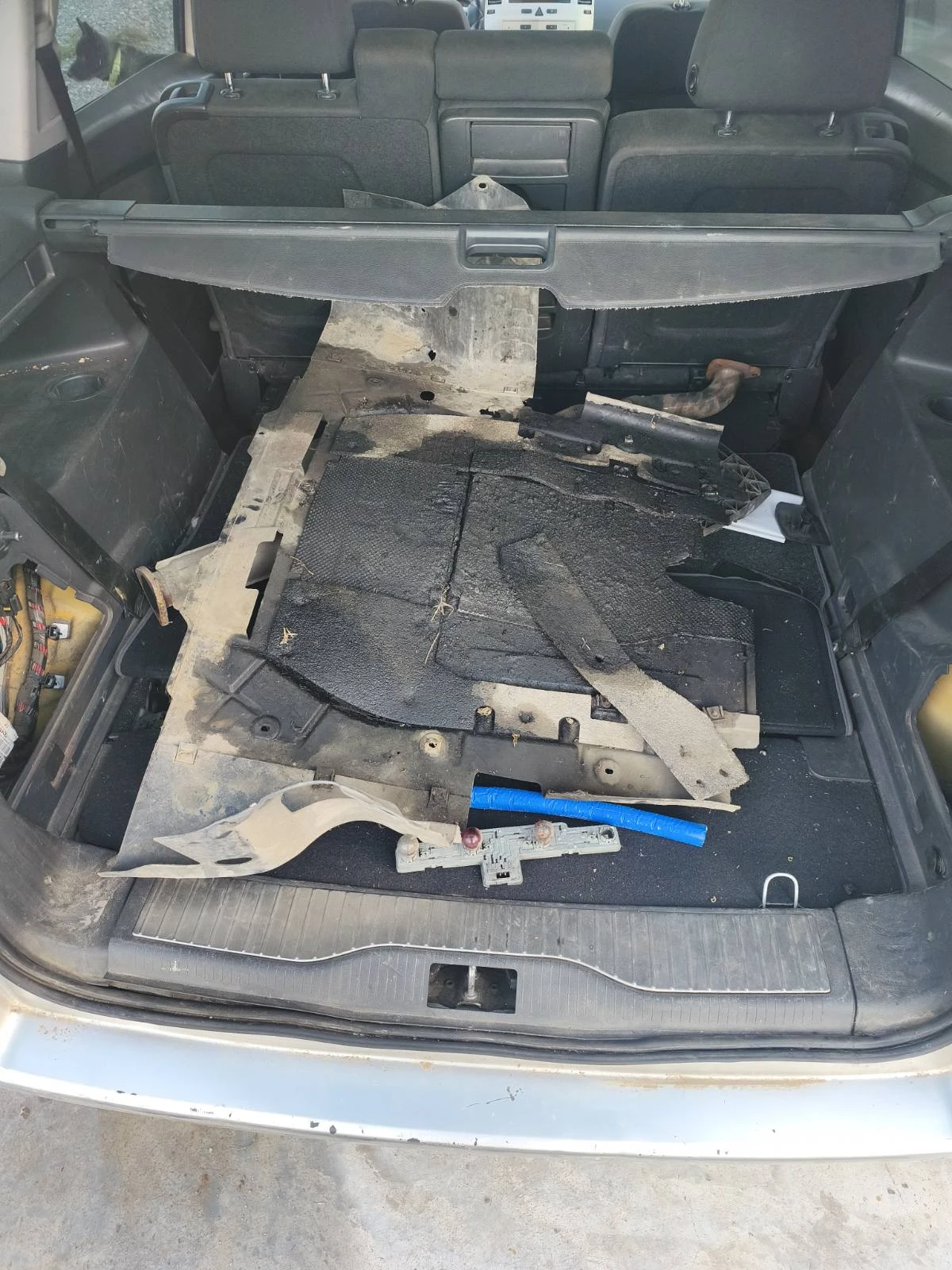 Opel Zafira B 1.9 120 6ск. - изображение 6