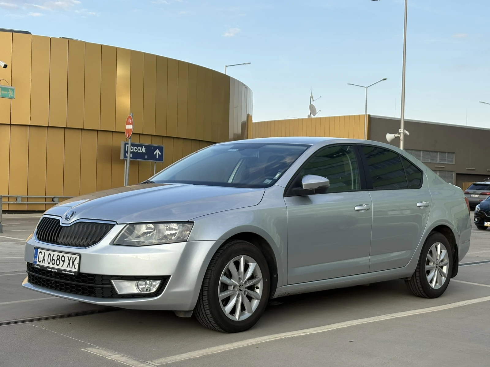 Skoda Octavia 2.0 TDI| 150 к.с| DSG| от България - изображение 3