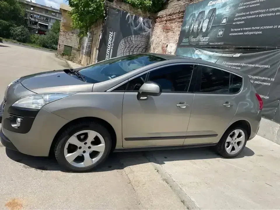 Peugeot 3008 1.6 Hdi, снимка 3 - Автомобили и джипове - 53727166