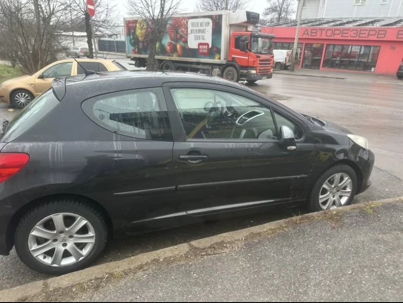 Peugeot 207, снимка 6 - Автомобили и джипове - 53770739